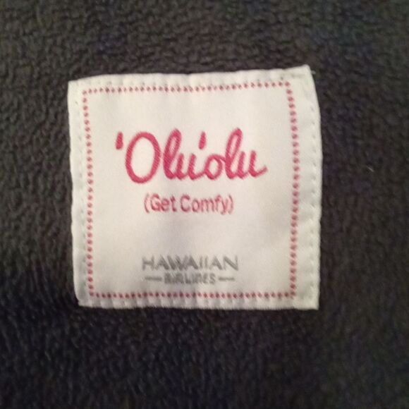 Vintage Hawaiian Airlines Flight Blanket - Picture 2 of 2